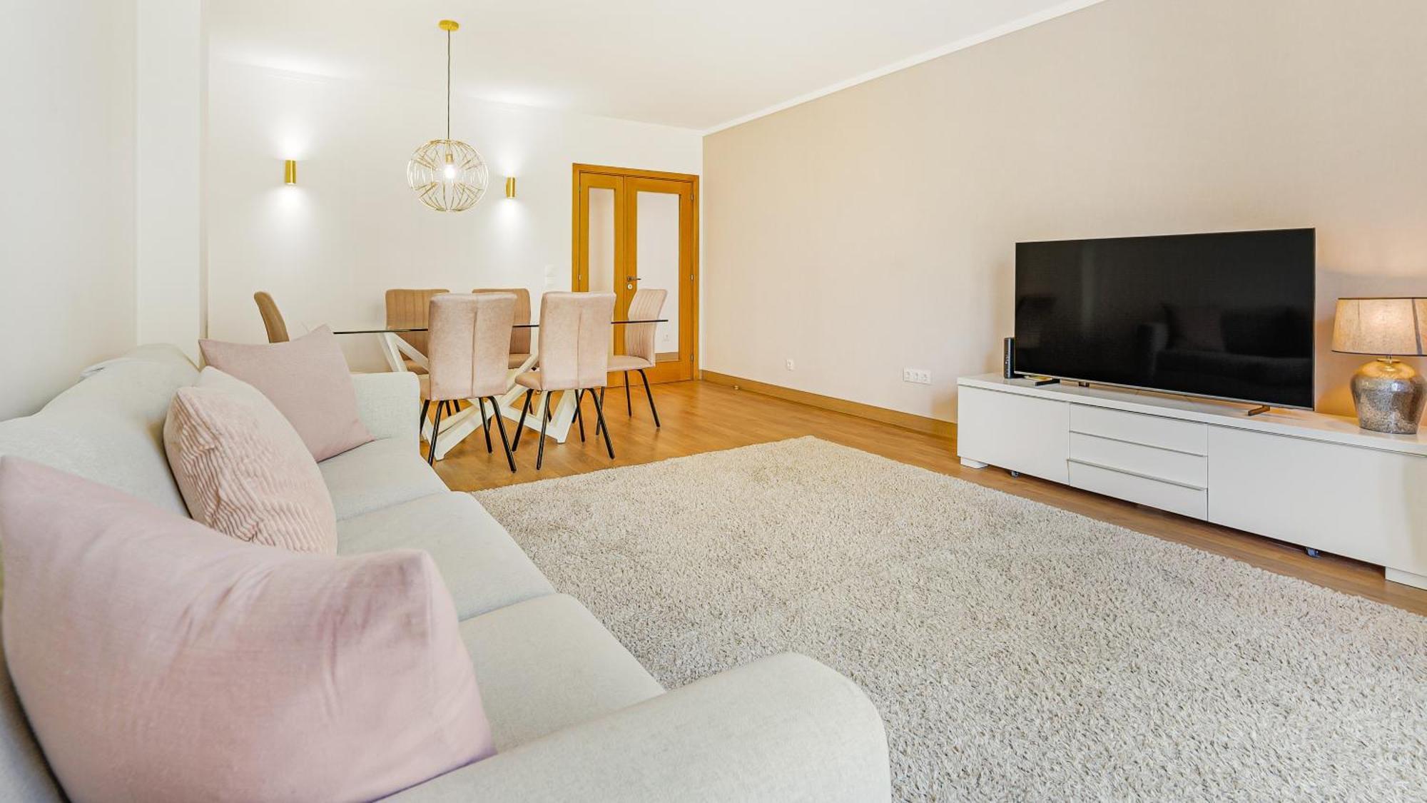 Uptown Urban Escape By Lovelystay Apartamento *
